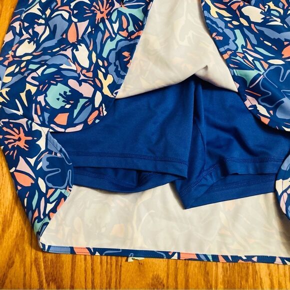 St. John’s Bay Blue Floral Skort - Picture 4 of 8